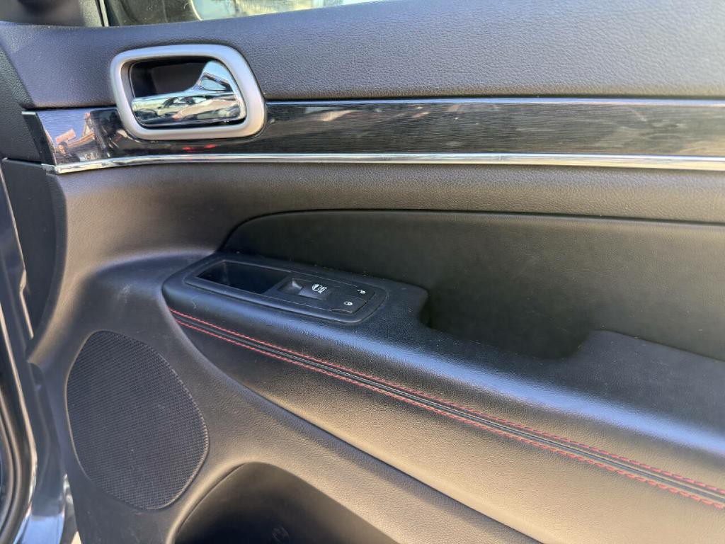 2017 Jeep Grand Cherokee Image 55