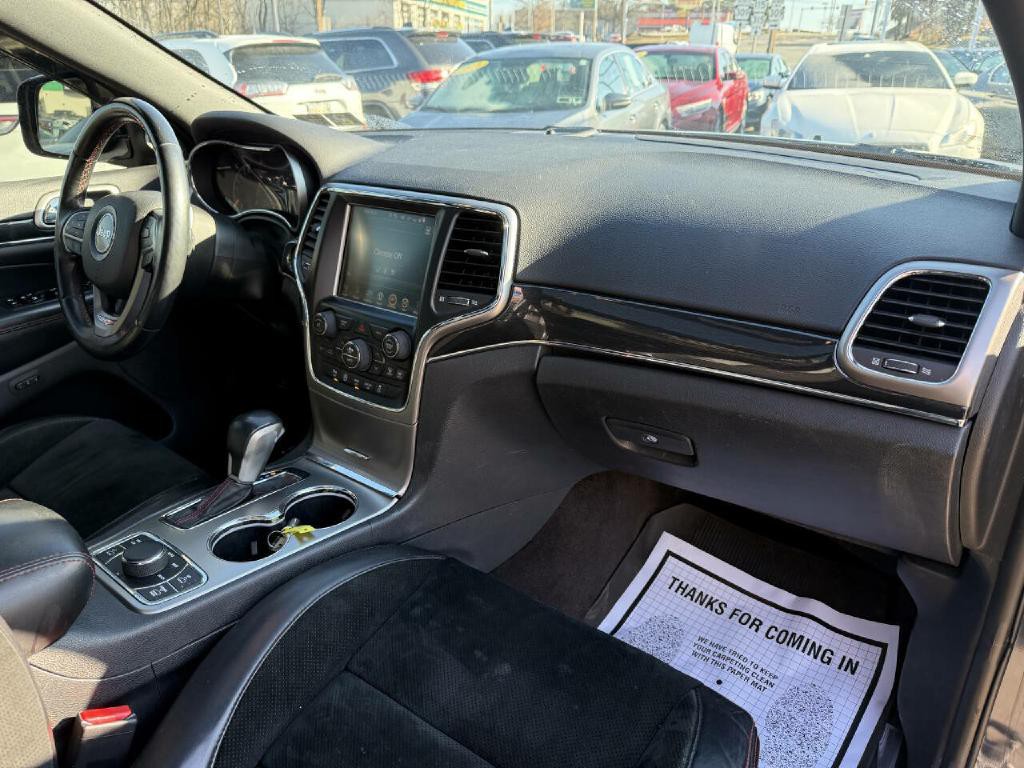 2017 Jeep Grand Cherokee Image 57