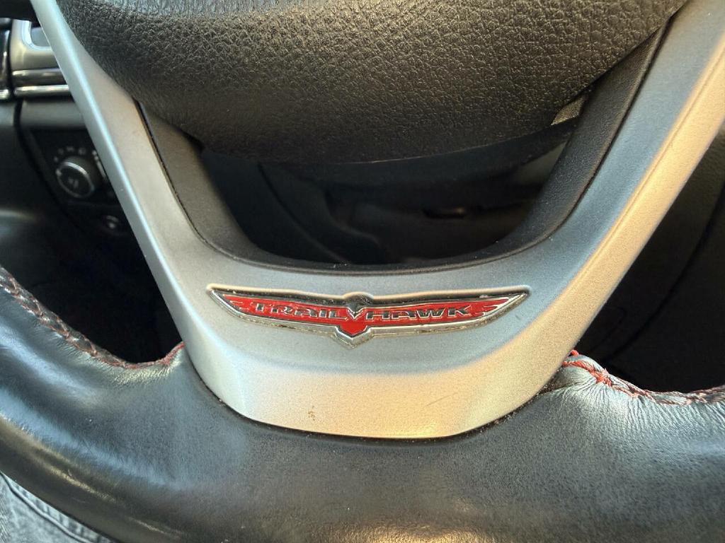 2017 Jeep Grand Cherokee Image 61