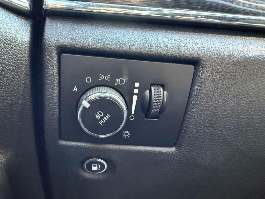 2017 Jeep Grand Cherokee Image 80