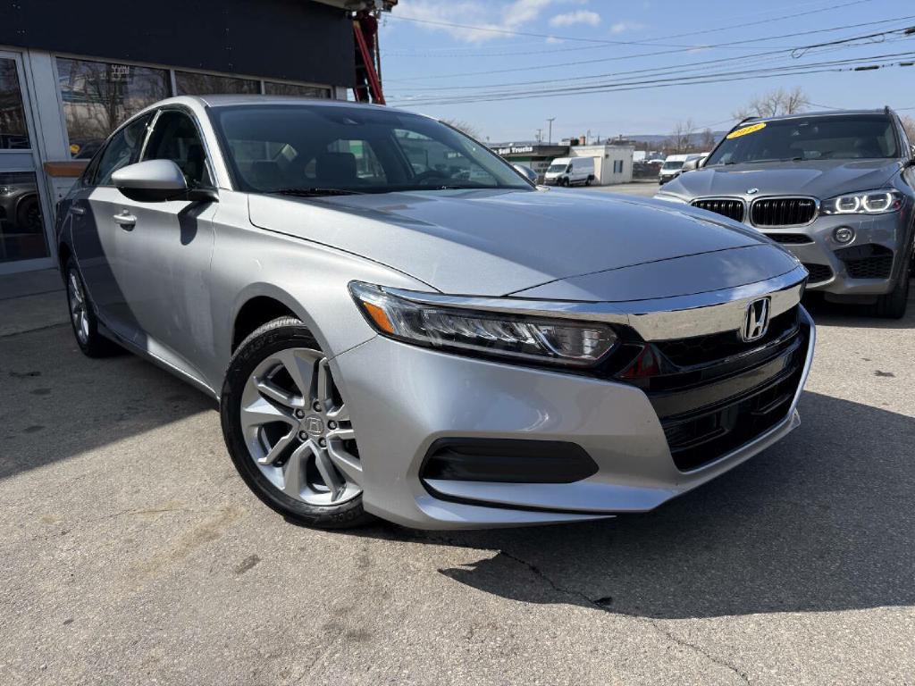 2018 Honda Accord Image 2
