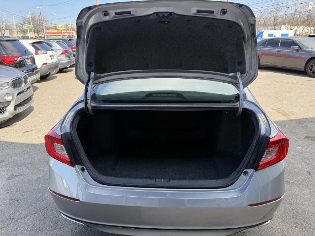 2018 Honda Accord Image 18