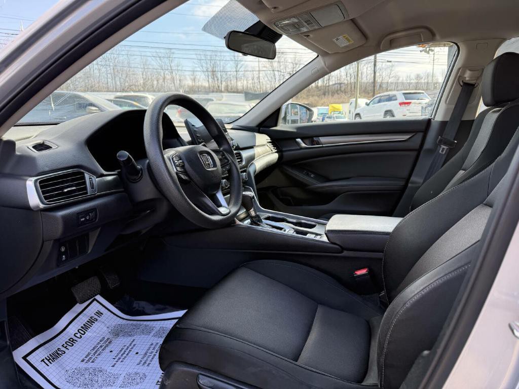 2018 Honda Accord Image 31