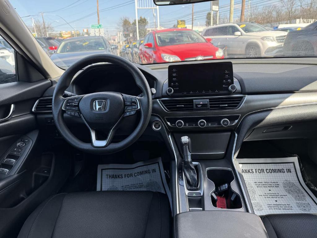 2018 Honda Accord Image 38