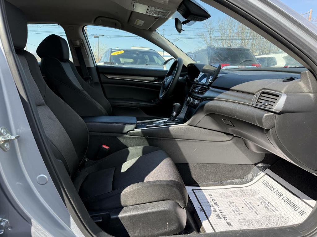 2018 Honda Accord Image 41