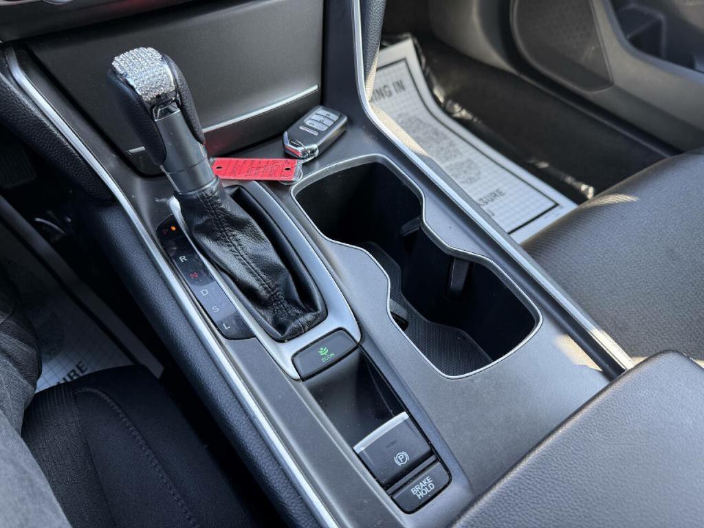 2018 Honda Accord Image 45