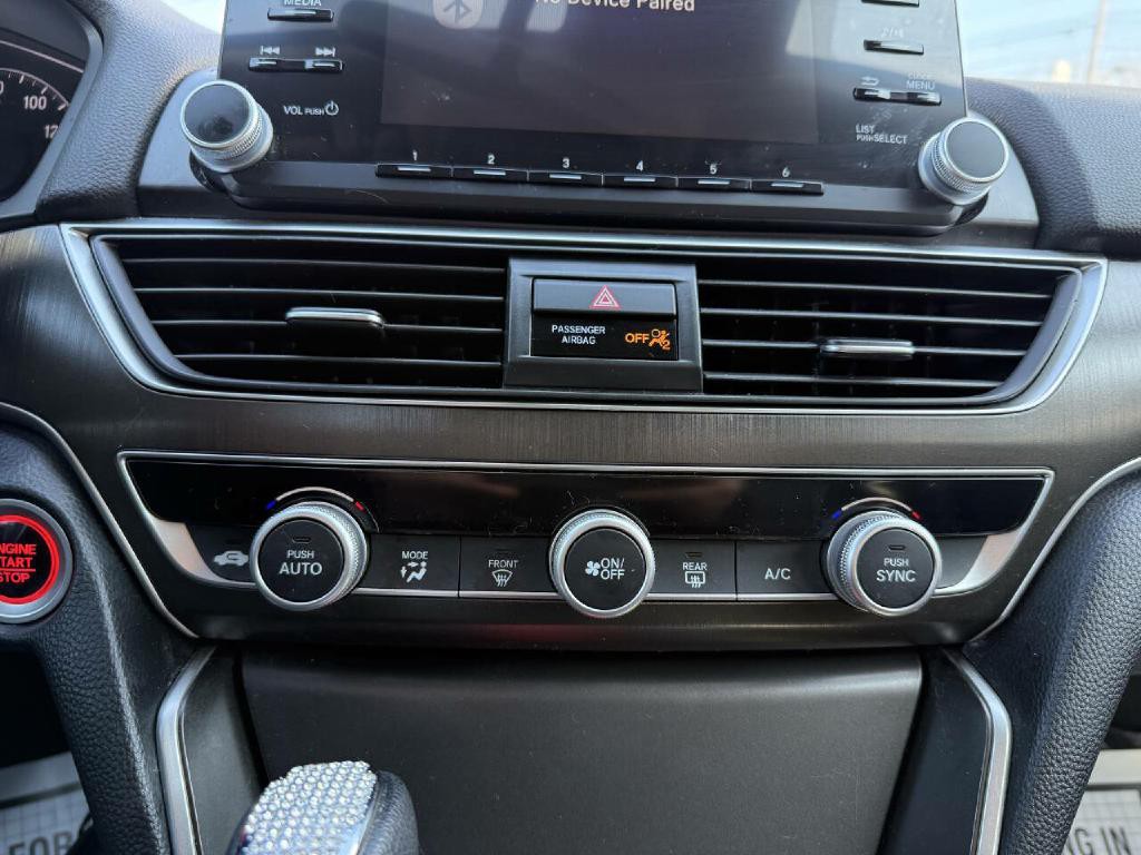 2018 Honda Accord Image 46