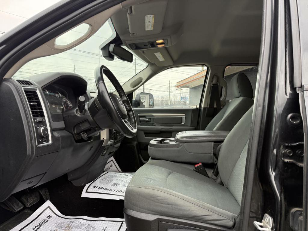 2016 RAM 1500 Image 31