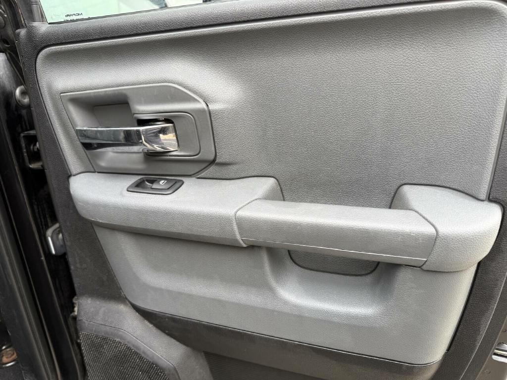 2016 RAM 1500 Image 35