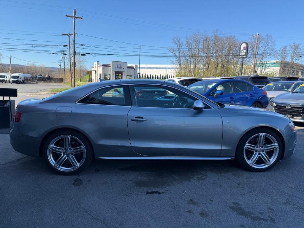 2011 Audi S5 Image 18