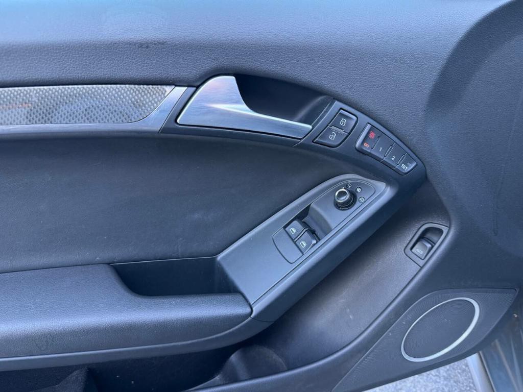 2011 Audi S5 Image 30