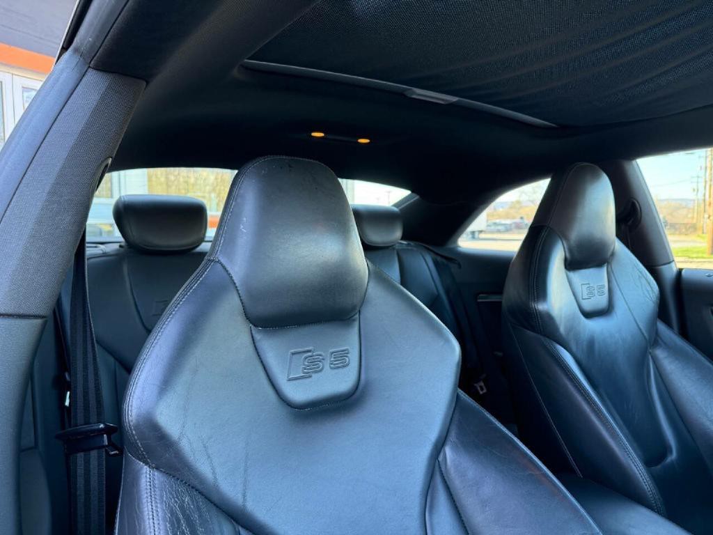 2011 Audi S5 Image 40