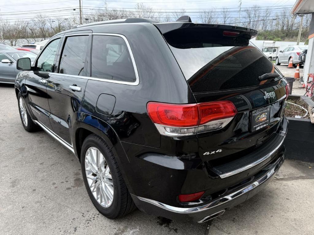 2017 Jeep Grand Cherokee Image 15