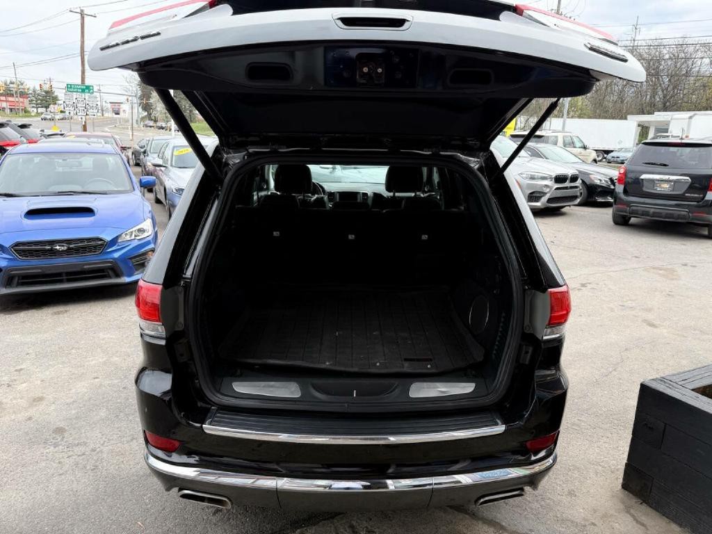 2017 Jeep Grand Cherokee Image 21