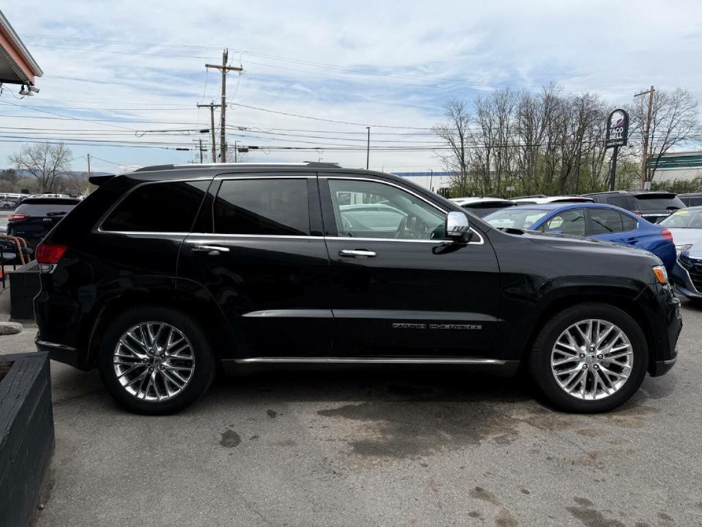 2017 Jeep Grand Cherokee Image 27