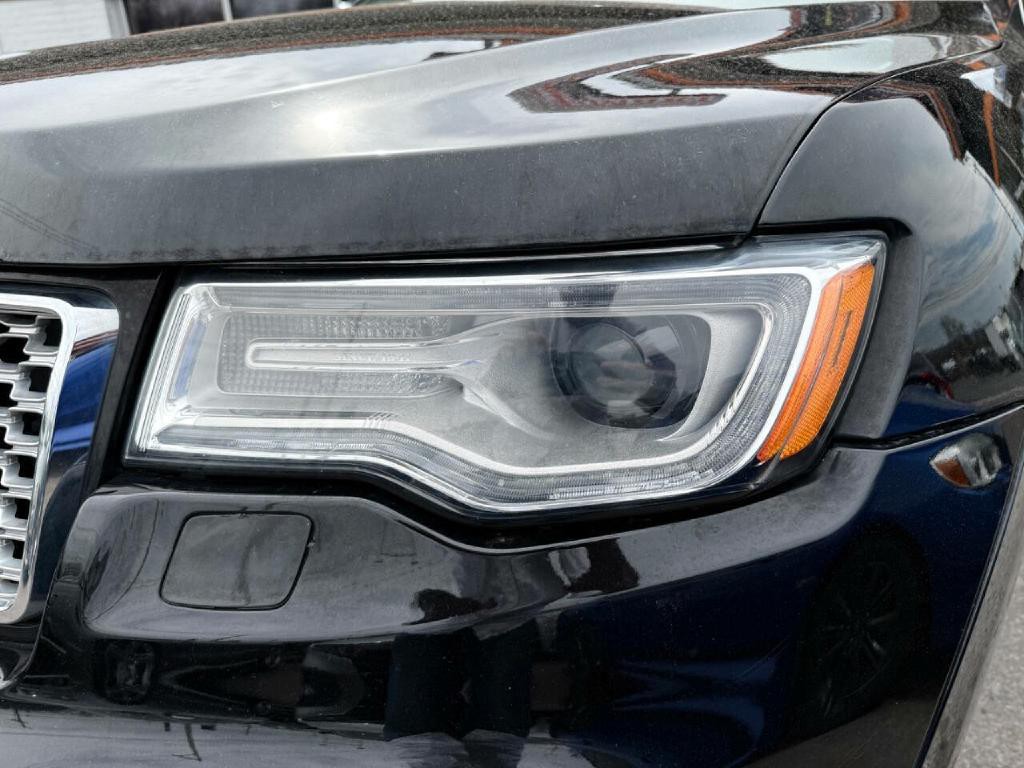 2017 Jeep Grand Cherokee Image 30