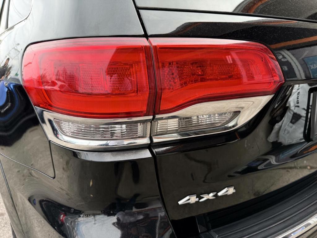 2017 Jeep Grand Cherokee Image 31