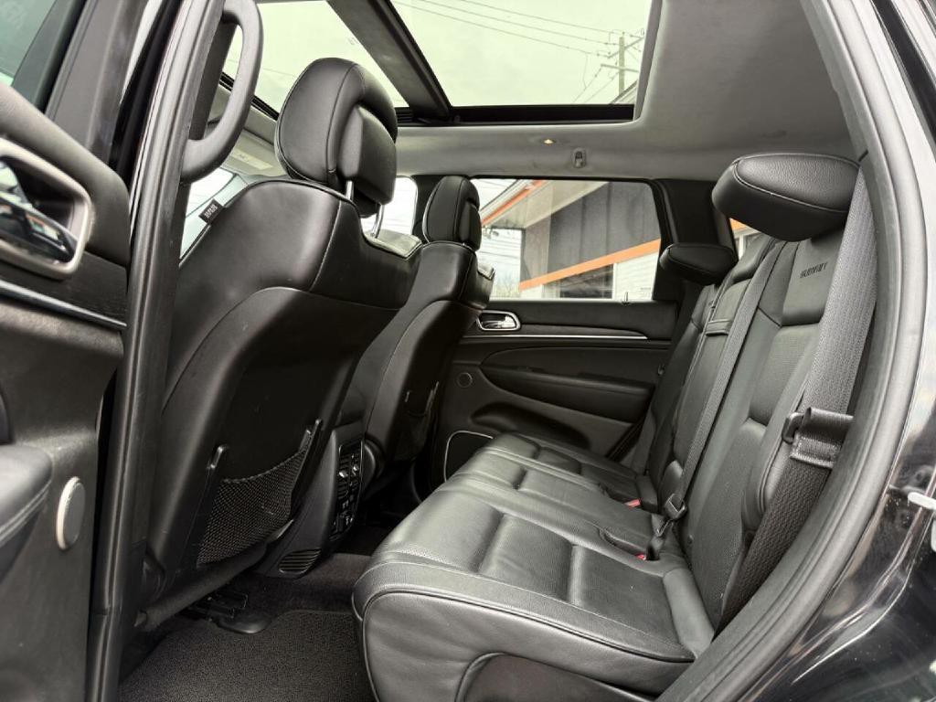 2017 Jeep Grand Cherokee Image 41
