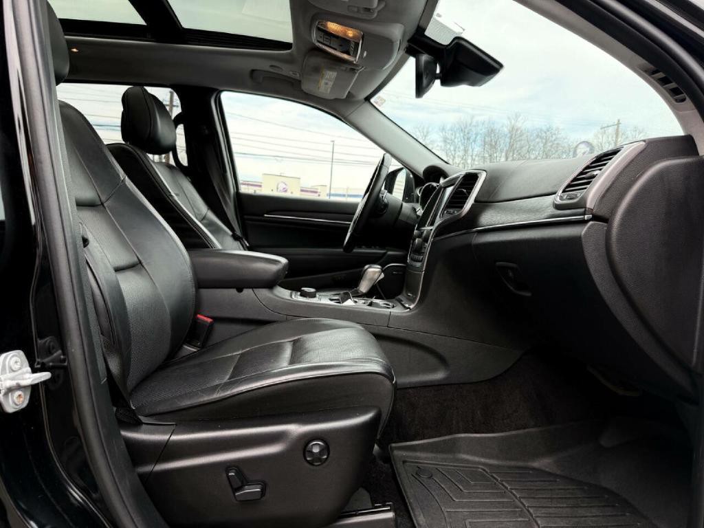 2017 Jeep Grand Cherokee Image 49