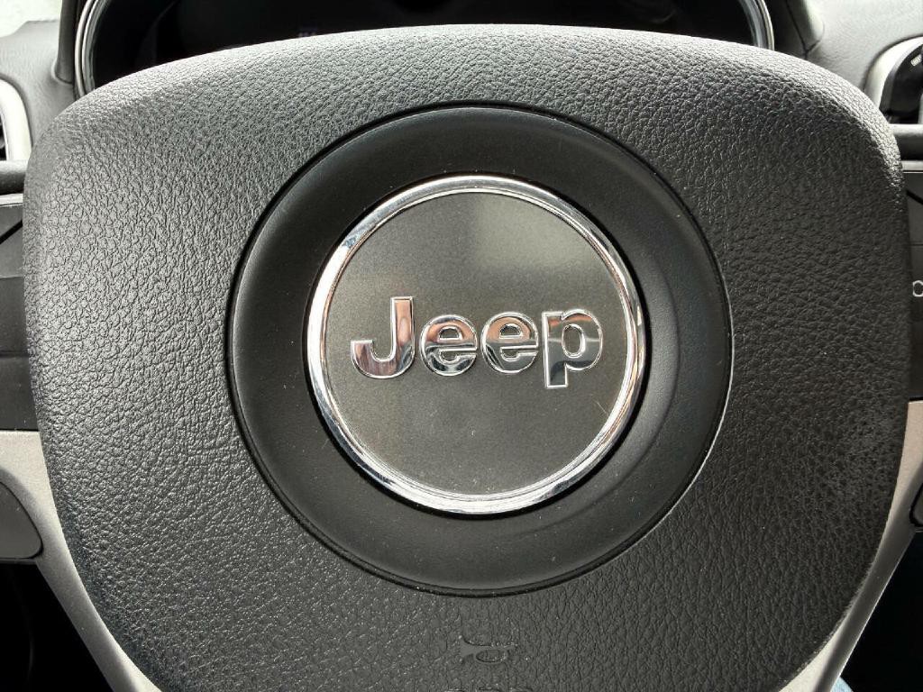 2017 Jeep Grand Cherokee Image 57