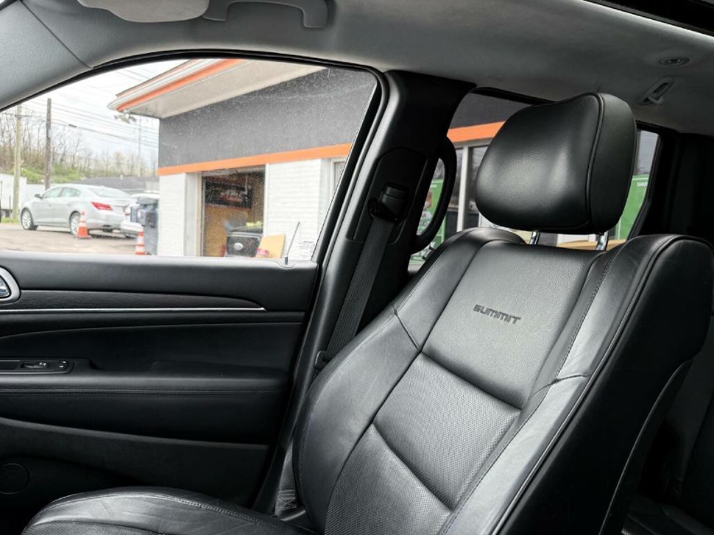 2017 Jeep Grand Cherokee Image 64