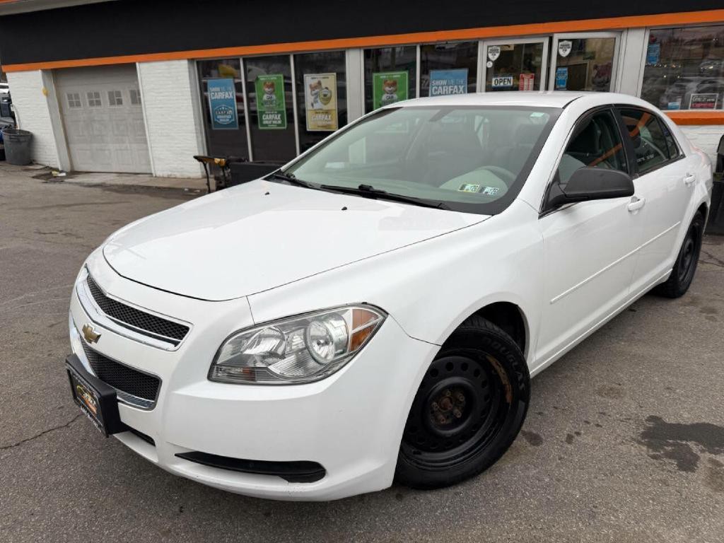 2010 Chevrolet Malibu Image 4