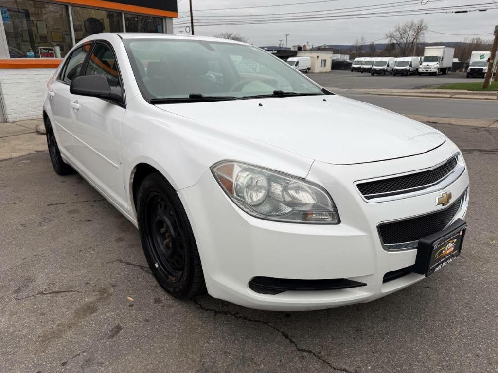 2010 Chevrolet Malibu Image 10