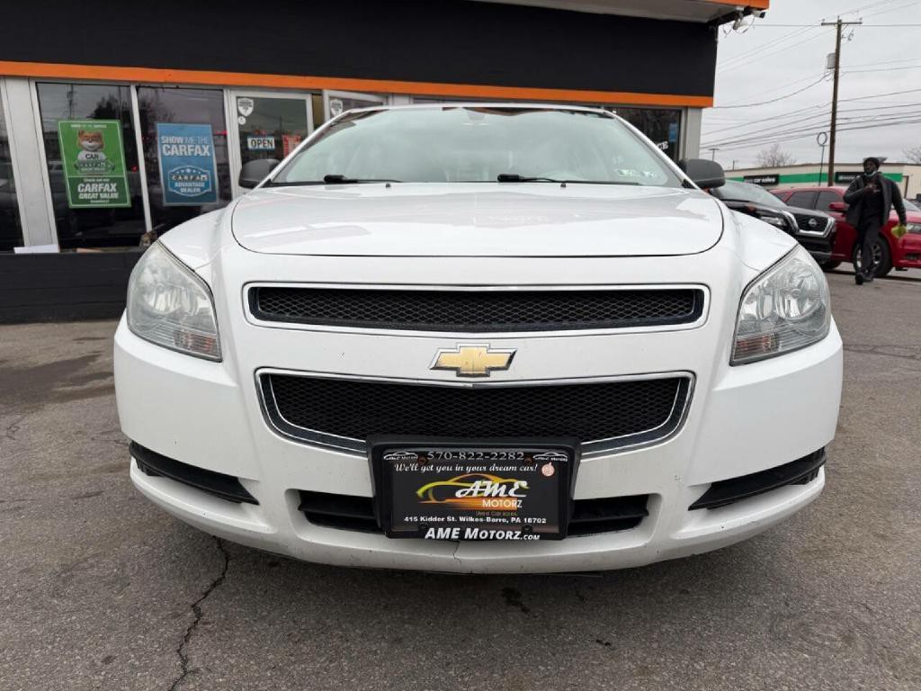 2010 Chevrolet Malibu Image 12