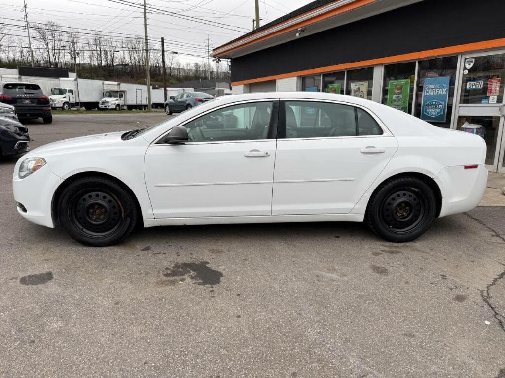 2010 Chevrolet Malibu Image 15