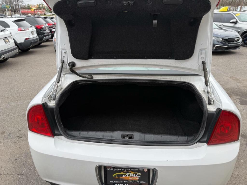2010 Chevrolet Malibu Image 18