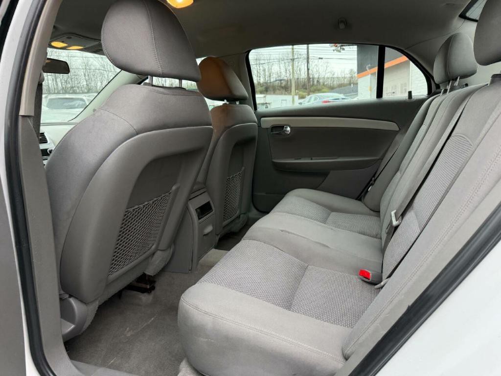 2010 Chevrolet Malibu Image 36