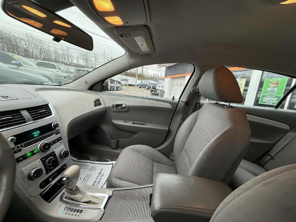 2010 Chevrolet Malibu Image 51