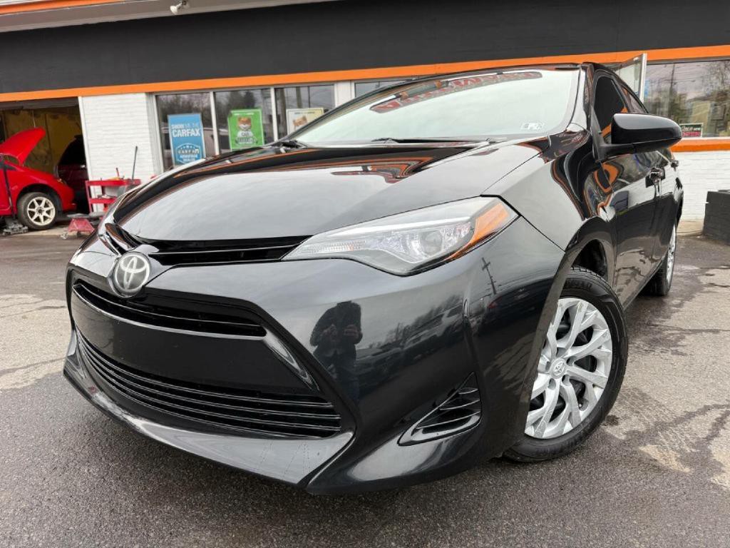 2017 Toyota Corolla Image 5