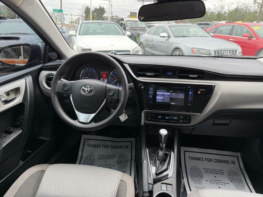 2017 Toyota Corolla Image 44