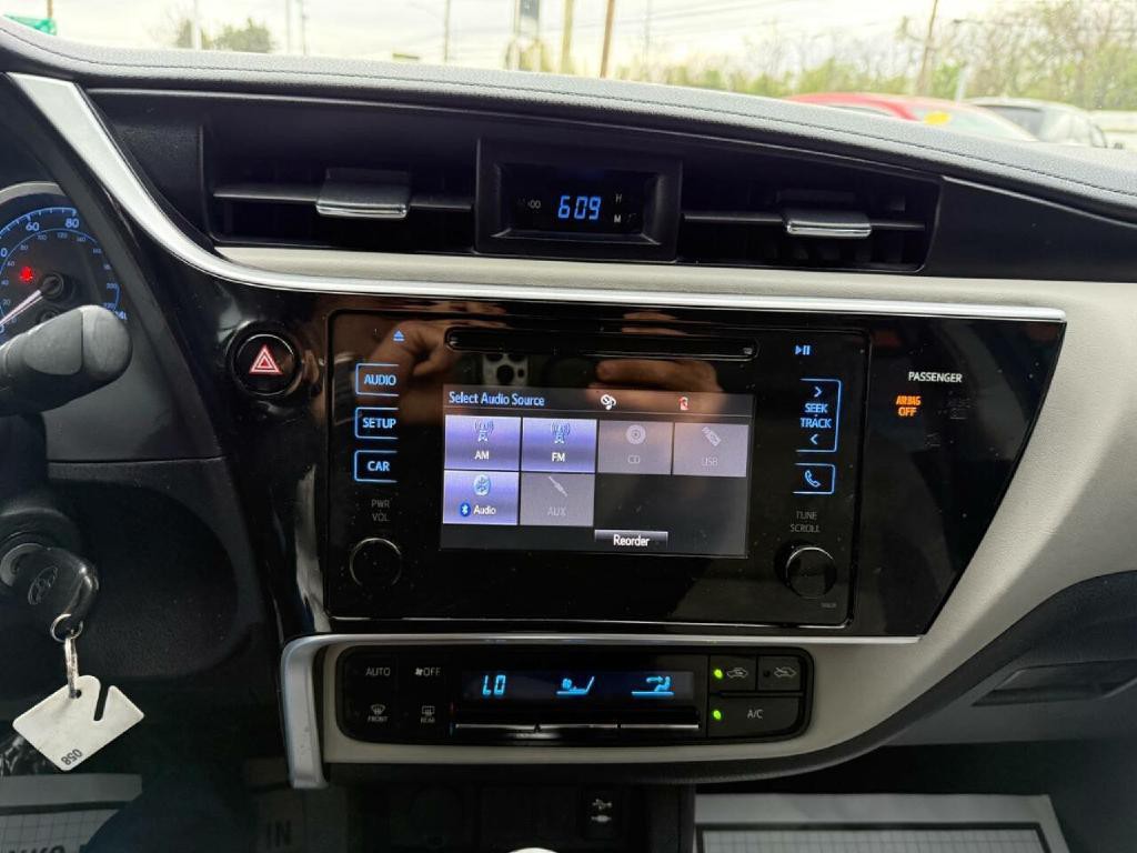 2017 Toyota Corolla Image 58