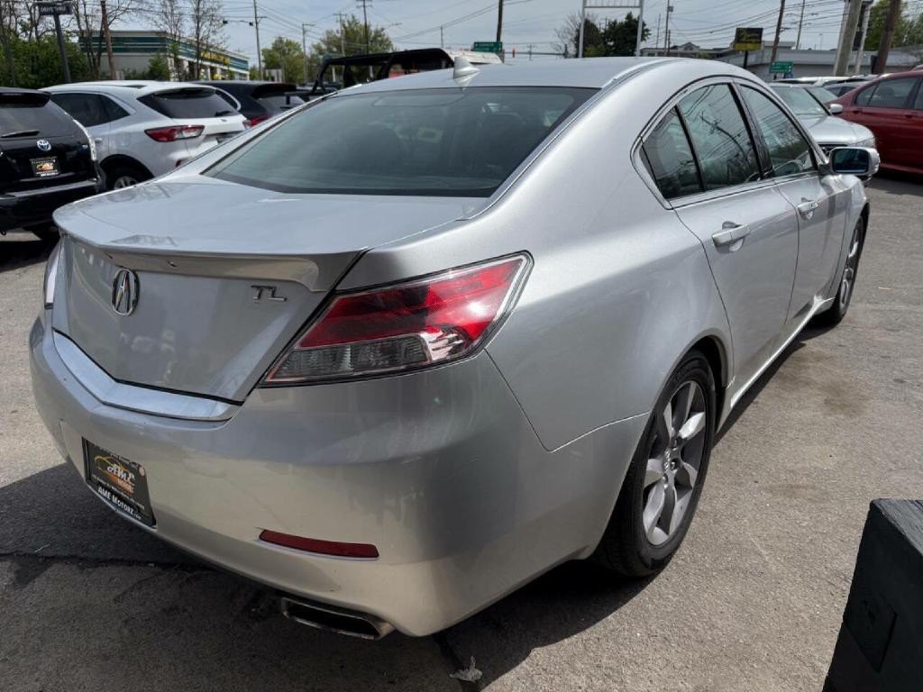 2013 Acura TL Image 16