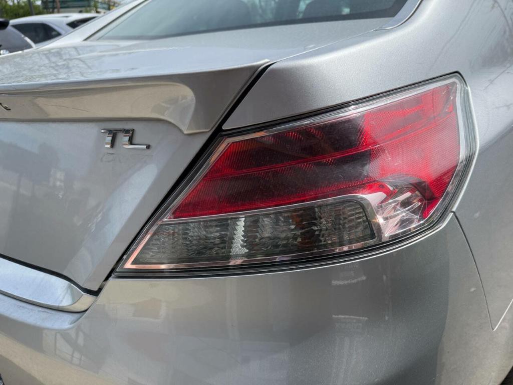 2013 Acura TL Image 26