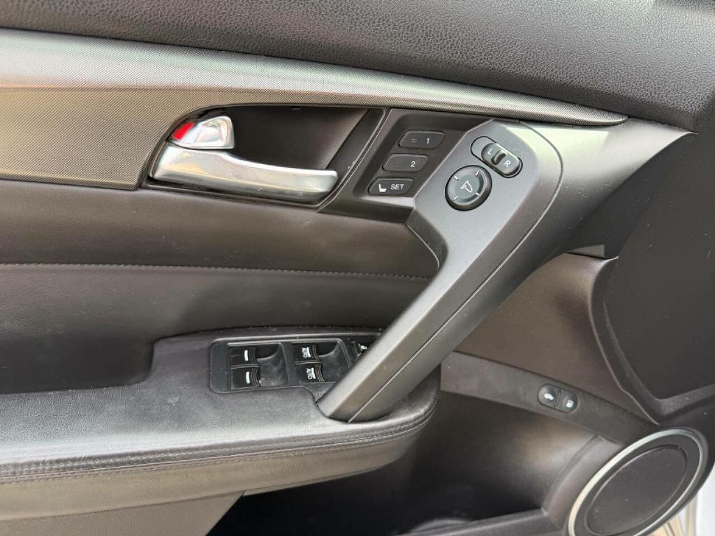 2013 Acura TL Image 29