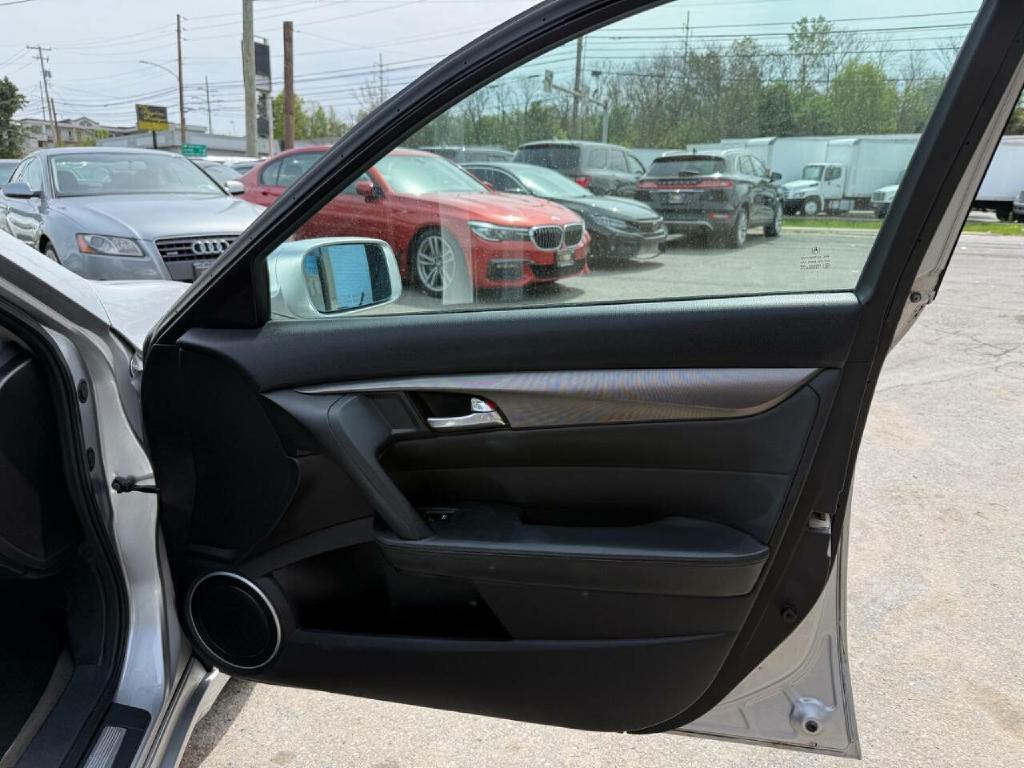 2013 Acura TL Image 38