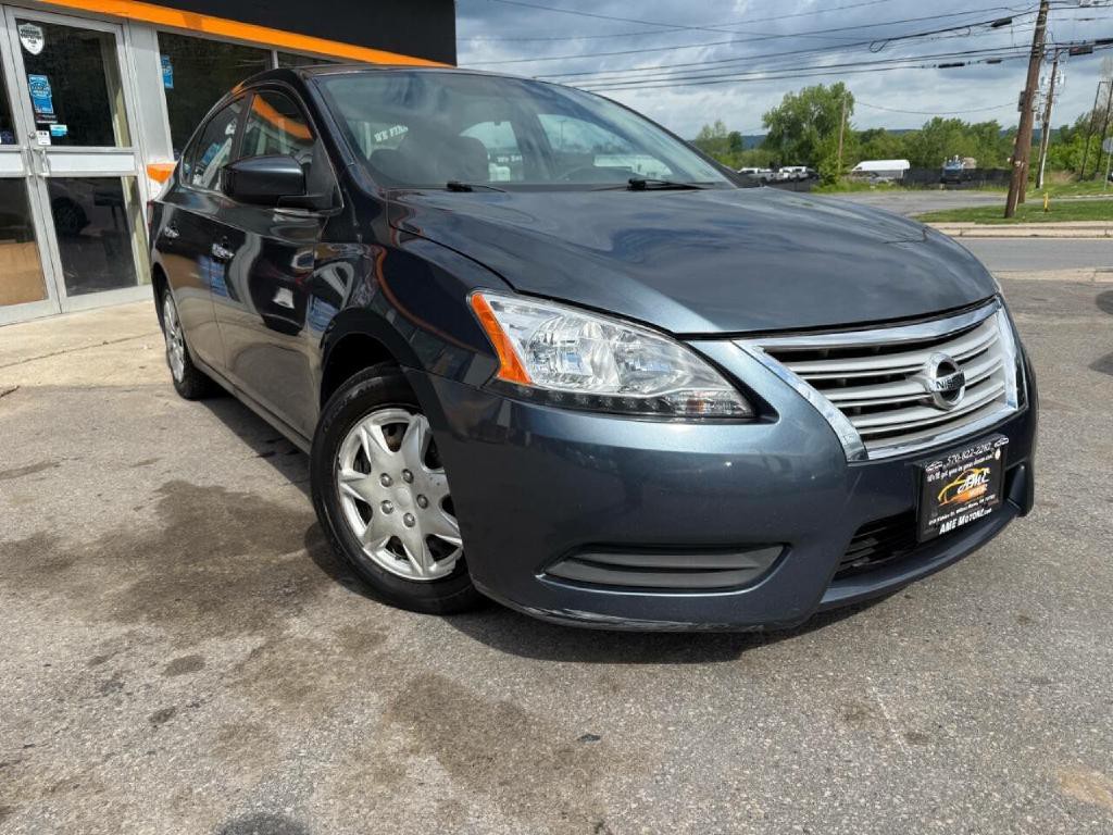 2013 Nissan Sentra Image 2