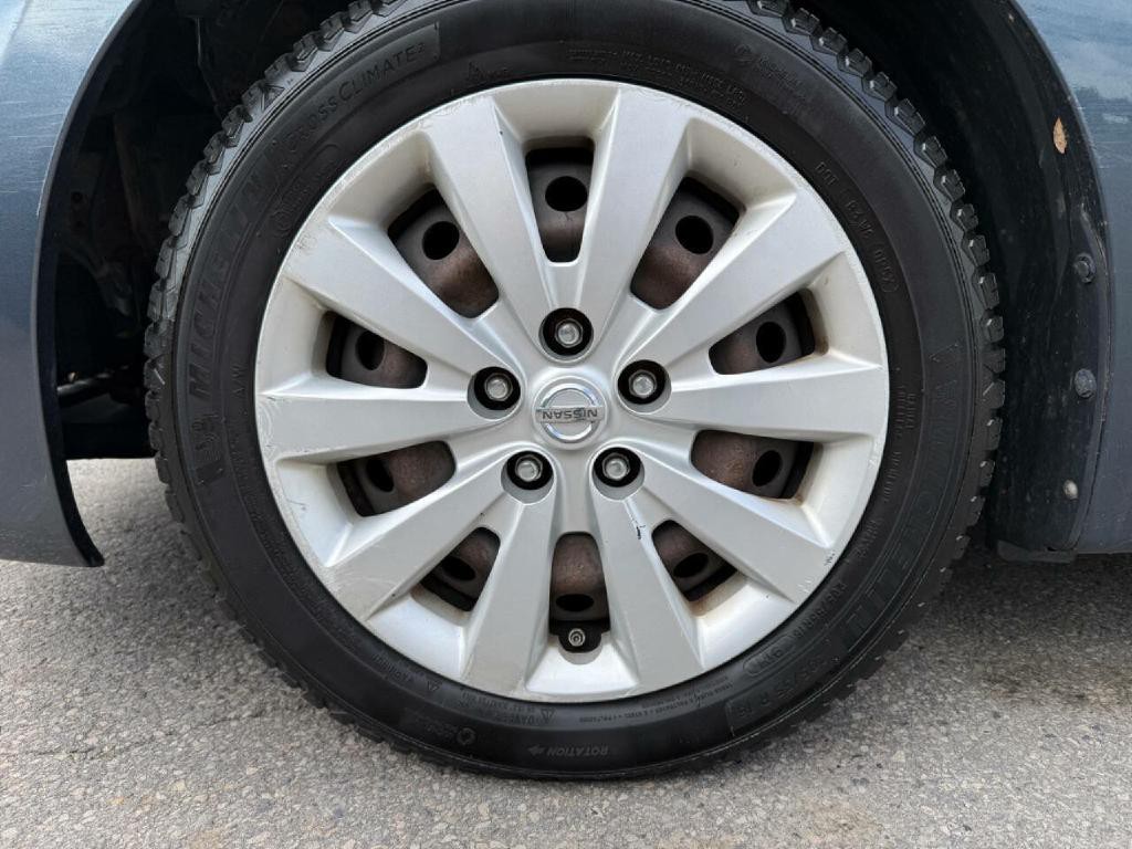 2013 Nissan Sentra Image 18