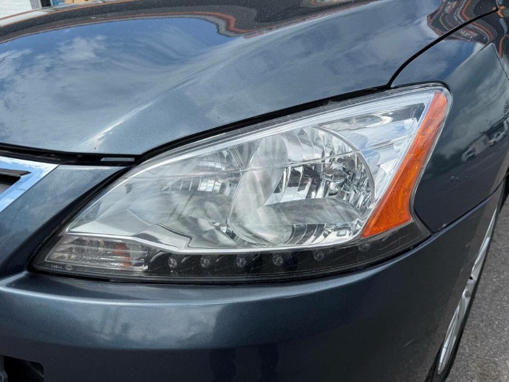 2013 Nissan Sentra Image 21