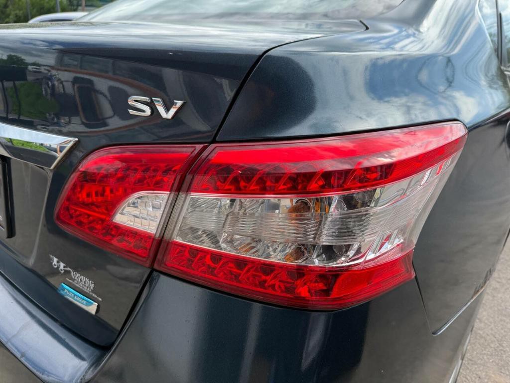 2013 Nissan Sentra Image 23
