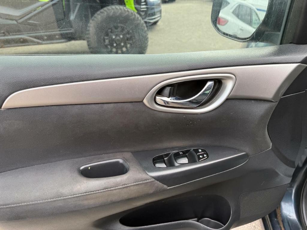 2013 Nissan Sentra Image 26