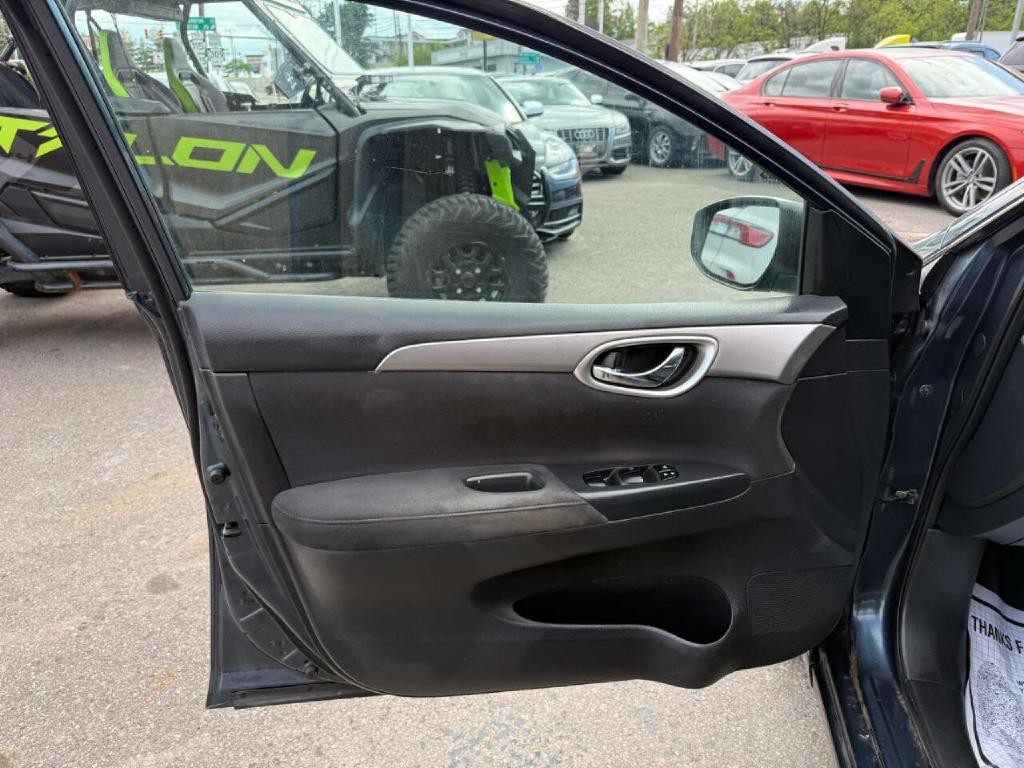 2013 Nissan Sentra Image 27