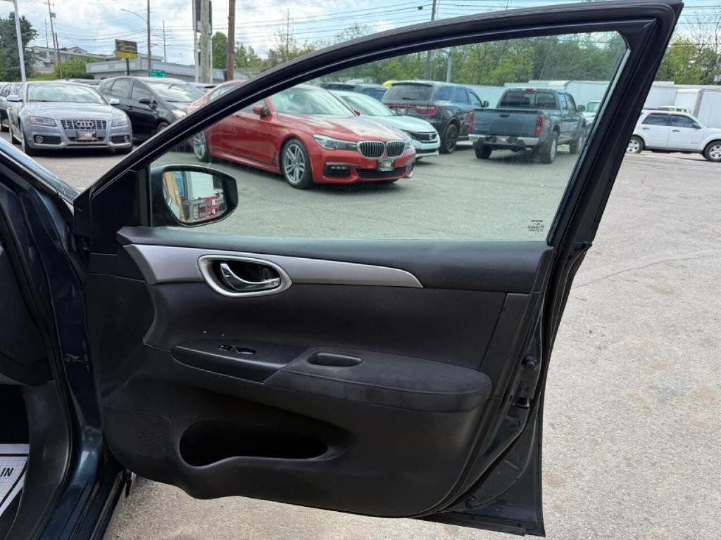 2013 Nissan Sentra Image 34
