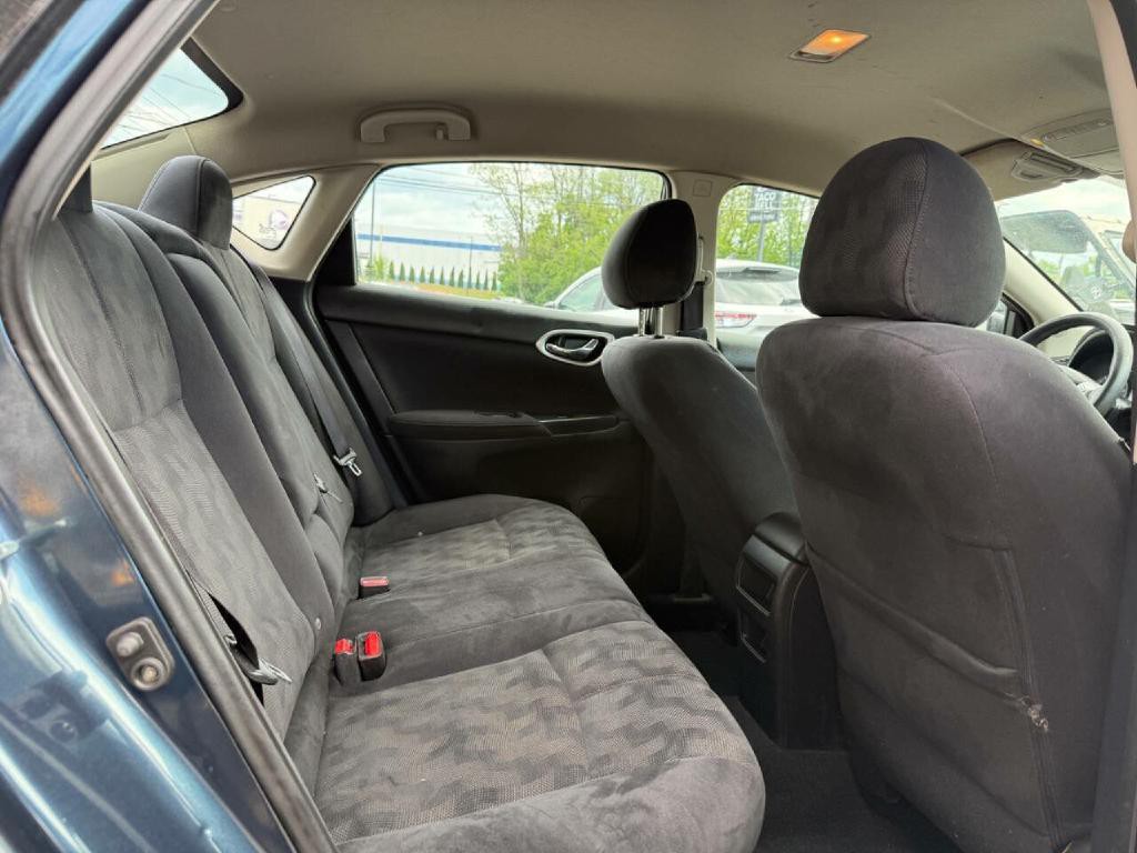 2013 Nissan Sentra Image 35