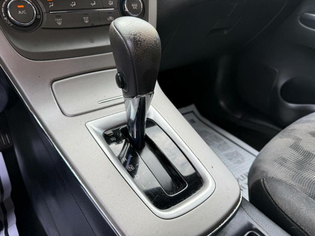 2013 Nissan Sentra Image 48
