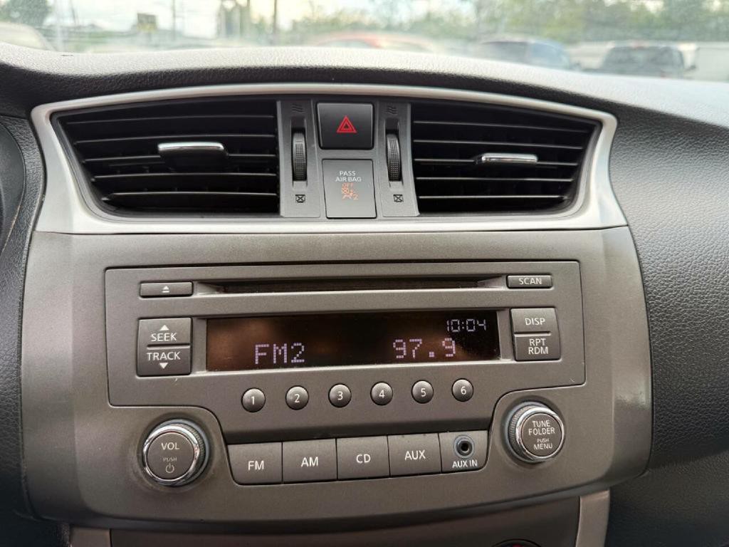 2013 Nissan Sentra Image 50