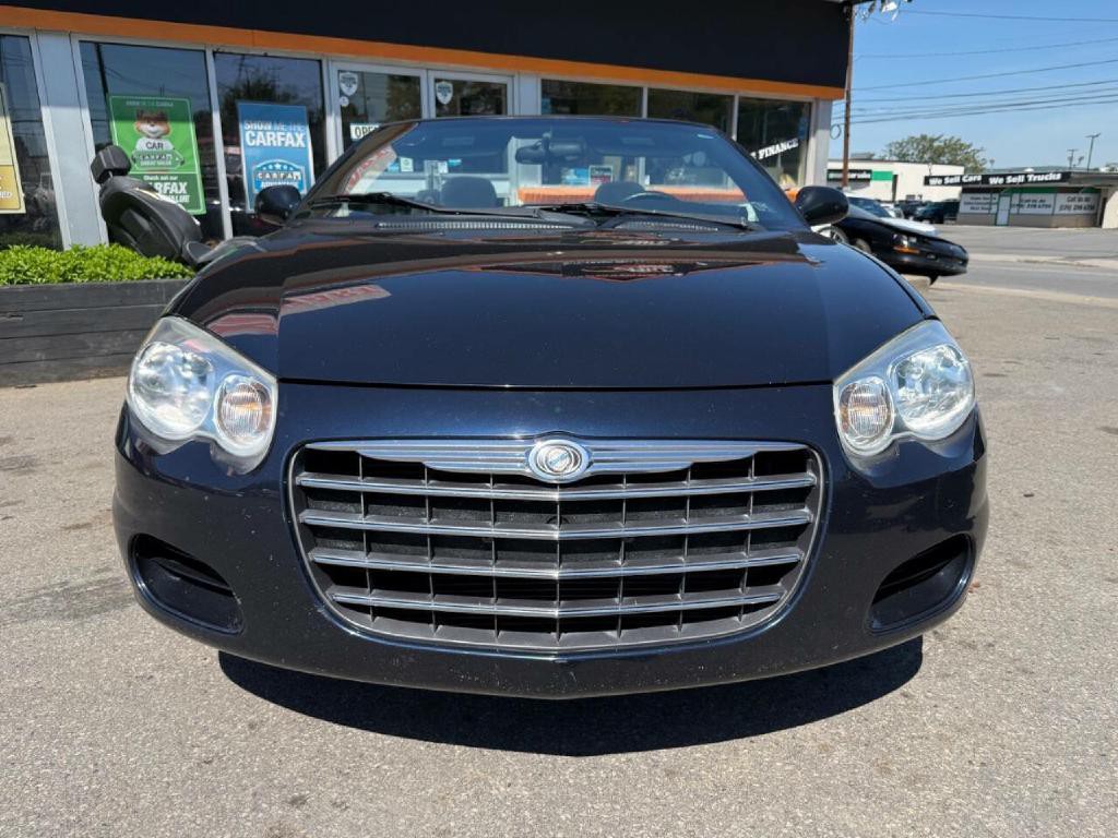 2004 Chrysler Sebring Image 8